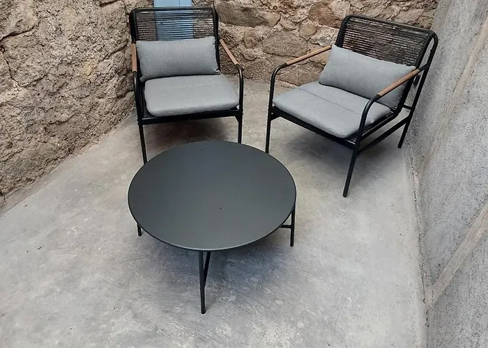 Du Portail Fleuri 3* Senergues