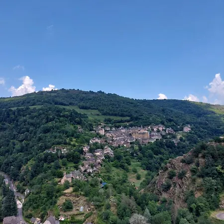 Du Portail Fleuri 住宿加早餐酒店 3*